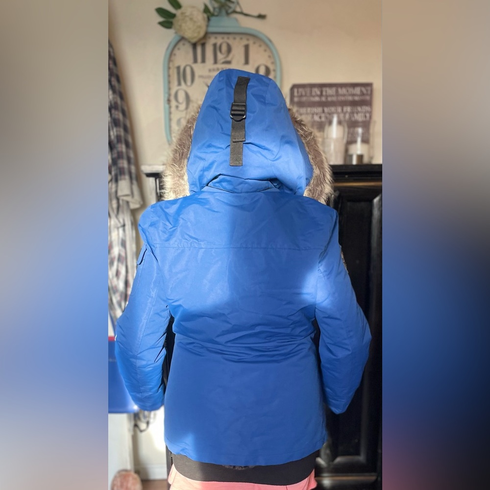 NOIZE Winter Parka in a Beautiful Bright Blue - Picture 8 of 8